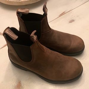 Blundstone leather boots